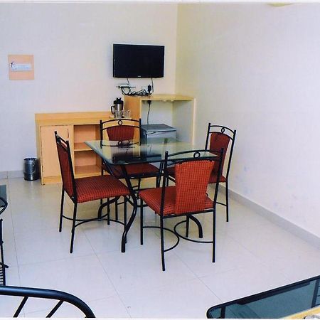Hotel Padmini Residency Hyderabad Exterior photo