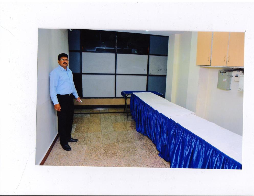 Hotel Padmini Residency Hyderabad Exterior photo