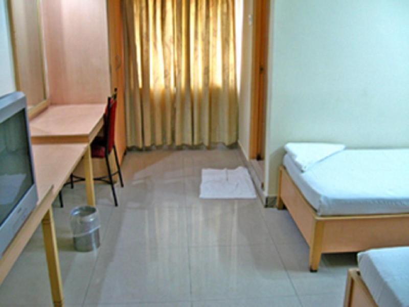 Hotel Padmini Residency Hyderabad Exterior photo